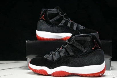 Jordan 11 “Bred Velvet” Air 1009